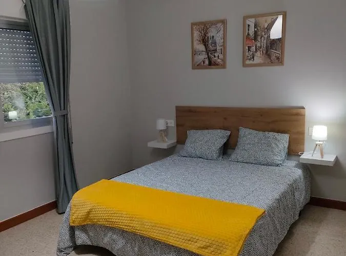 Vacacional En Playa Del Vao - Corujo Apartament